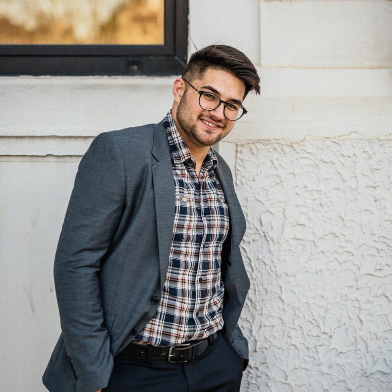 young-man-portrait-WRQX8SX.jpg
